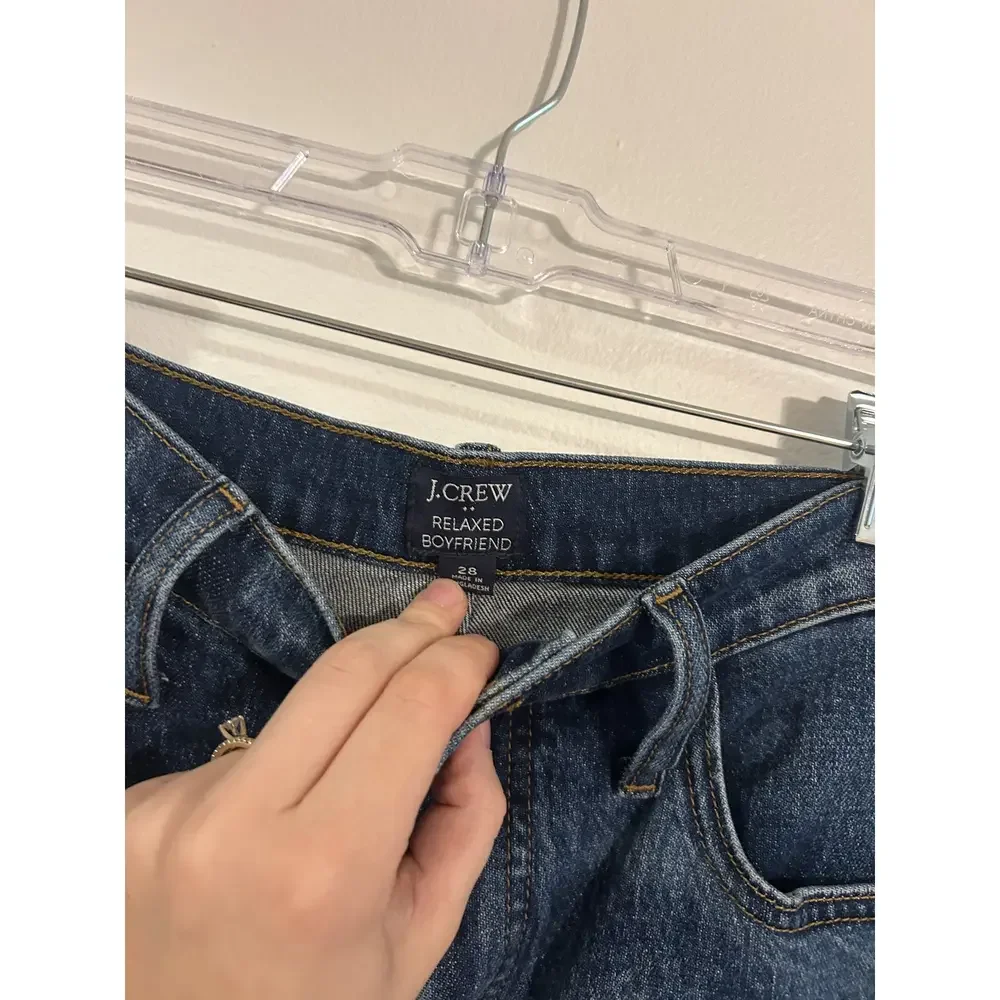 J.Crew Relaxed Boyfriend‎ Jean in Medium Wash Size 28